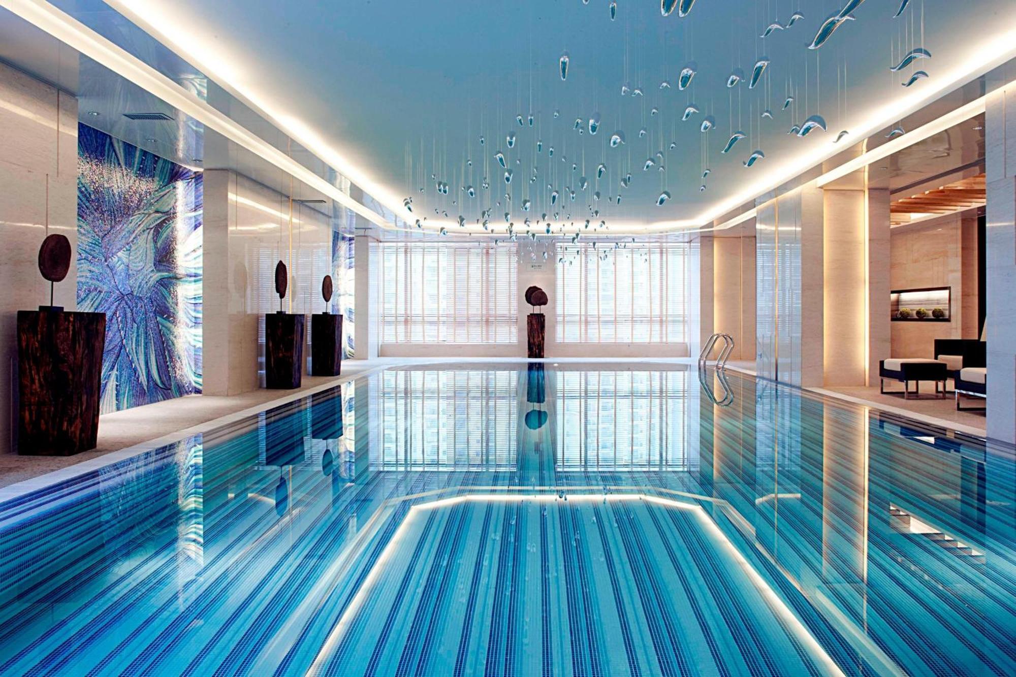 Courtyard By Marriott Отель