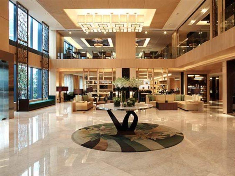 Отель Courtyard By Marriott 4*